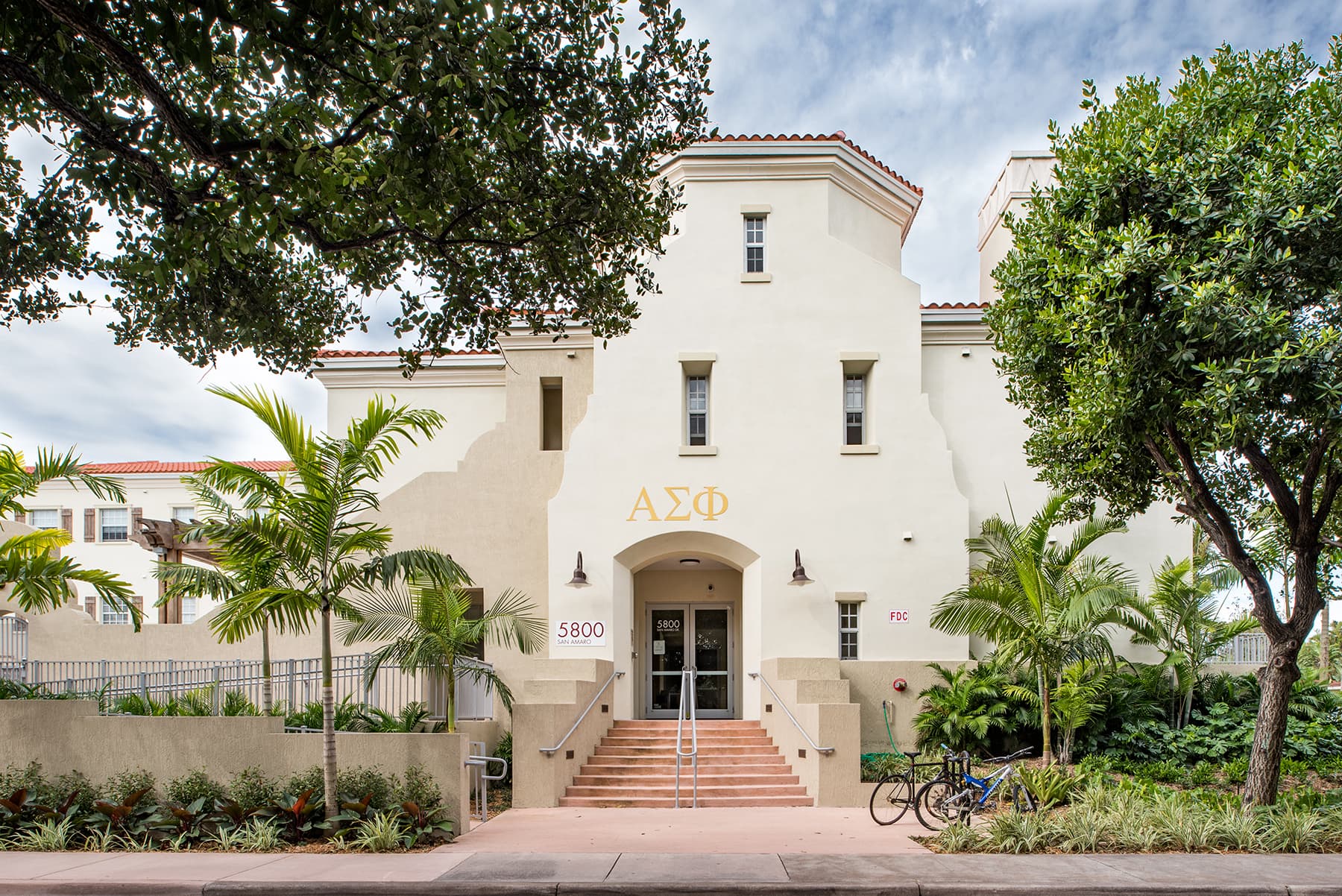 Luxury Estate: Premium Barrel Tile Installation in Miami Beach